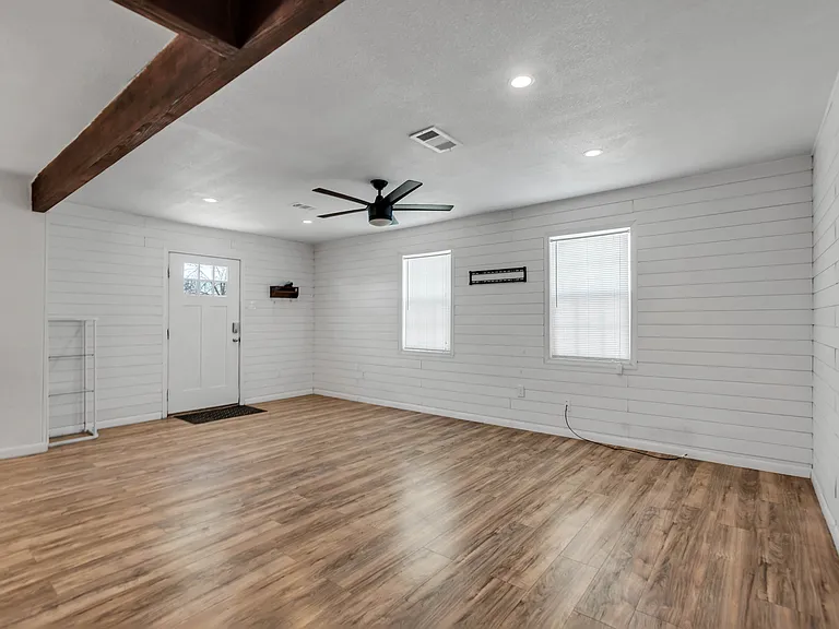 2406 Park Blvd — Photo 5