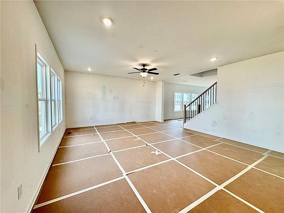 7th image of this home