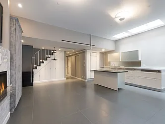 Rented by Sotheby's International Realty