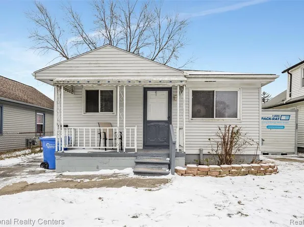 11076 Essex Ave, Warren, MI 48089