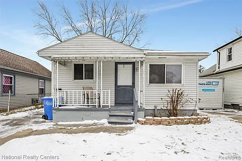 11076 Essex Ave Photo 1