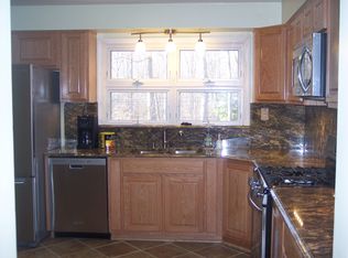 9075 Mitchell Rd, La Plata, MD 20646