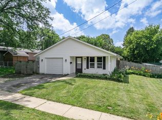 551 W Menomonie St, Belvidere, IL 61008