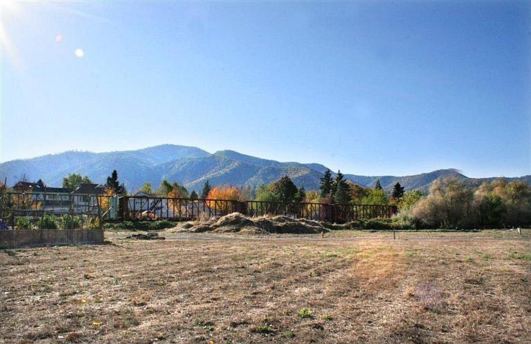 1st image of 1032 Clear Creek Dr Lot 5