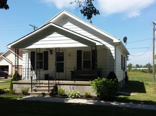 1870 Pug Rd, Saint Clair, MI 48079