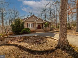 3 Albano Ct, Palmyra, VA 22963
