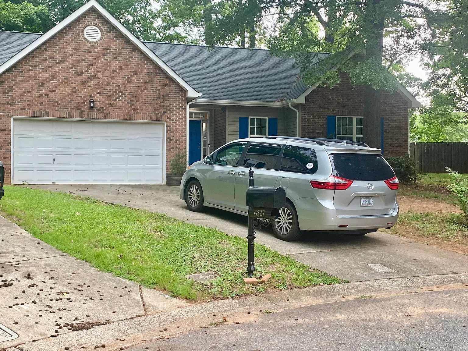 3 bed, 1350 sqft, $800 — Photo 1