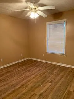 730 McNeece St — Photo 15