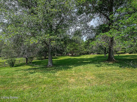 4th image of 3504 Rock Rose Ln