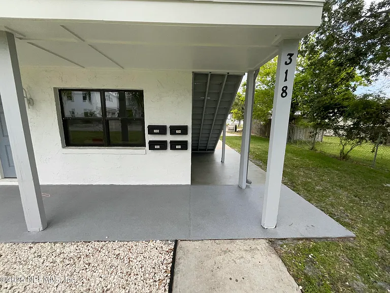 318 Arricola Ave #101 — Photo 48