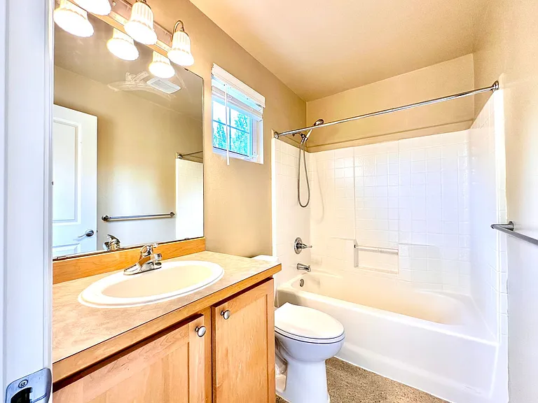 515 225th Pl NE #33 — Photo 24