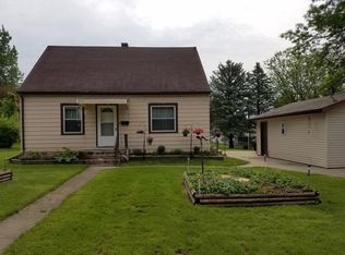 116 N Sprague St, Caledonia, MN 55921