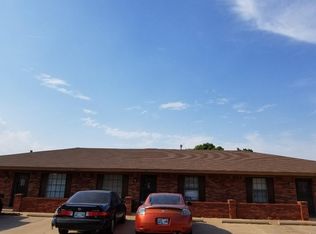 2009 Lynn Ln, Weatherford, OK 73096