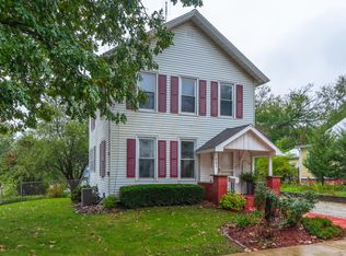 407 S McLean St, Bloomington, IL