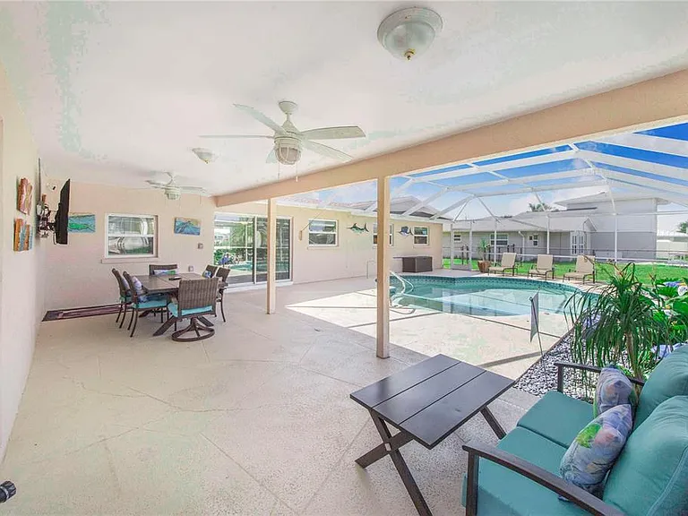 1970 Georgia Ave — Photo 44