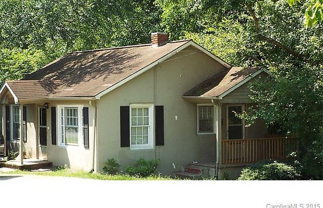 2nd image of 204 Watkins St