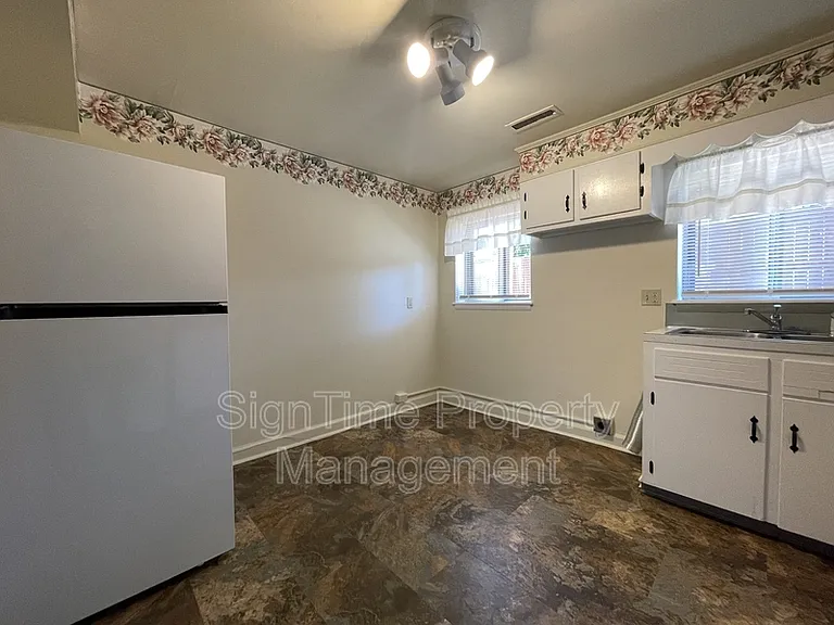 310 Key Ave #B — Photo 9
