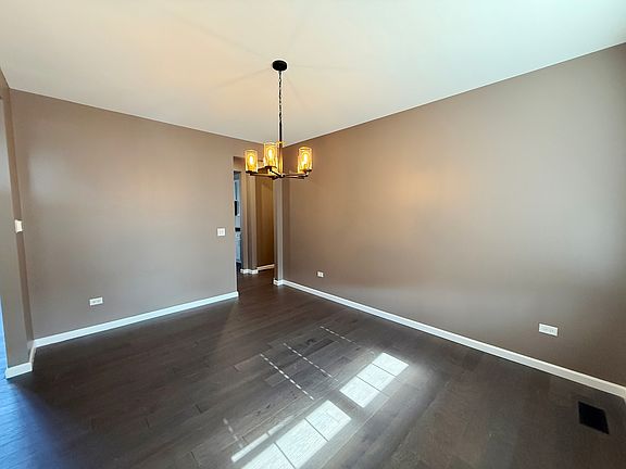 5th image of 2344 Corn Lily Rd