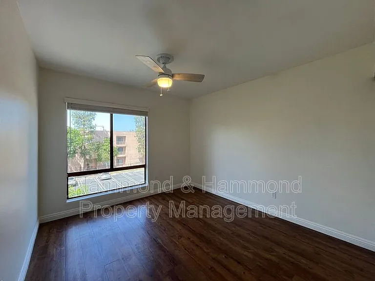 6825 Alabama Ave #310 — Photo 8