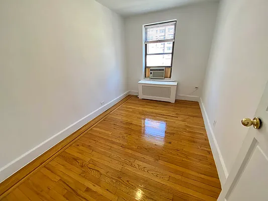 Rented by J PRESTON AND ASSOCIATES INC | media 12