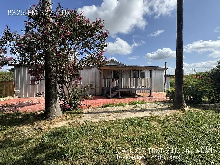 8325 FM 327, 8325 FM 327, Unit 3 — Photo 1