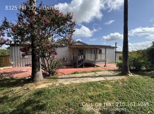 8325 Fm 327 #3, Elmendorf, TX 78112
