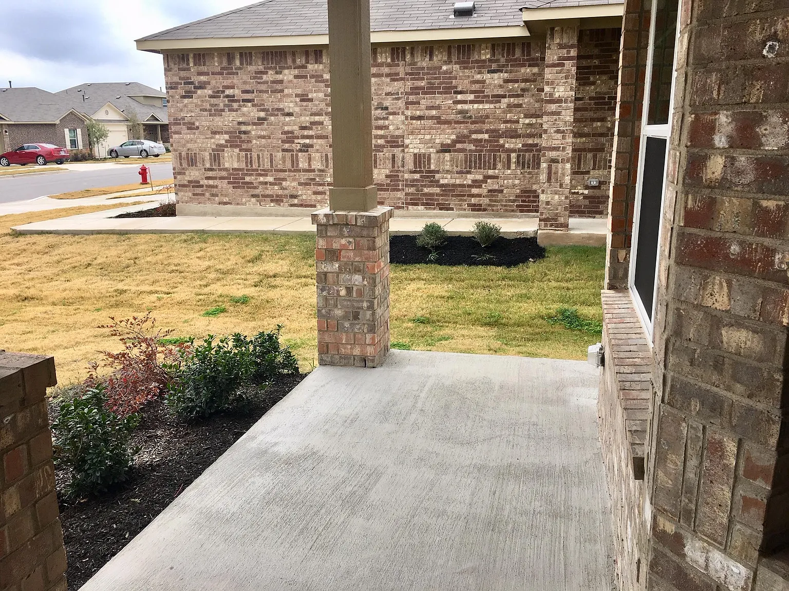 4 bed, 2.5 bath, 2546 sqft, $2,495 — Photo 3