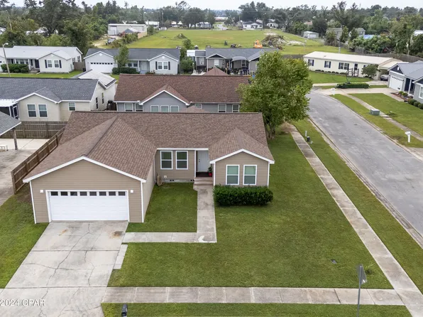 7300 Charlotte Ct, Panama City, FL 32404