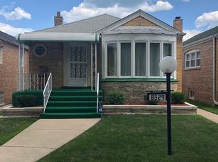 8829 S Clyde Ave, Chicago, IL 60617