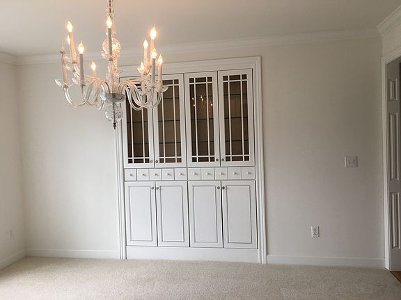 5th image of 30069 Waterford Dr E