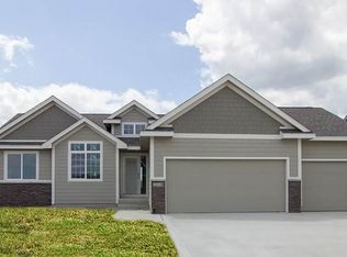 1406 NW Seasons Dr, Ankeny, IA 50023
