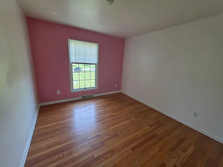 146 Honora Dr — Photo 21