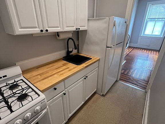 5th image of 77-83 N 4th St #7
