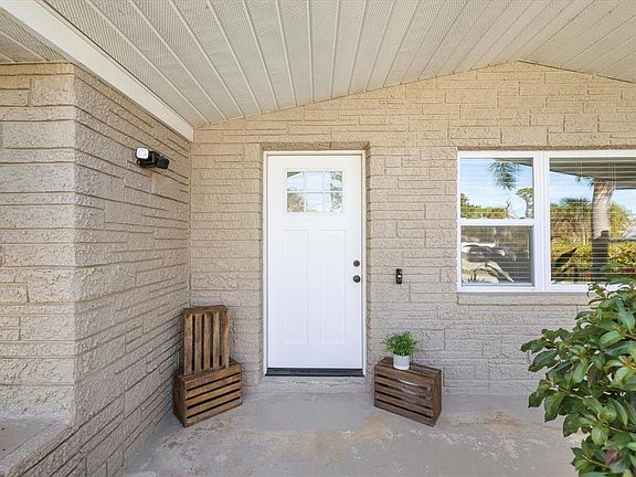 4th image of 5532 Berlin Dr