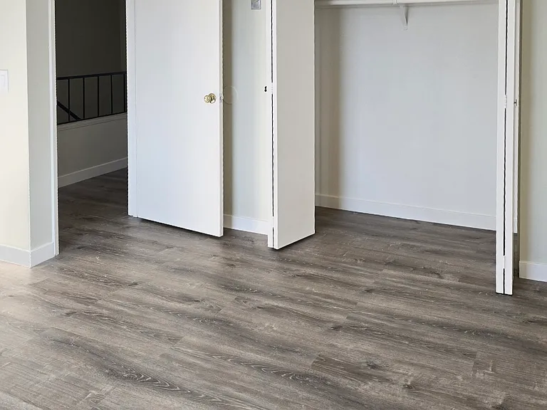 Lampson Park Homes — Photo 17