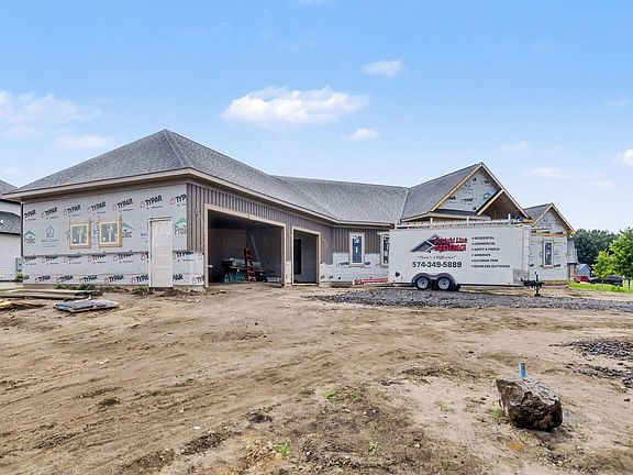 3rd image of 18416 Donegal Dr