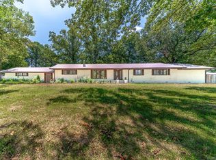 806 W 3rd St, Weiner, AR 72479
