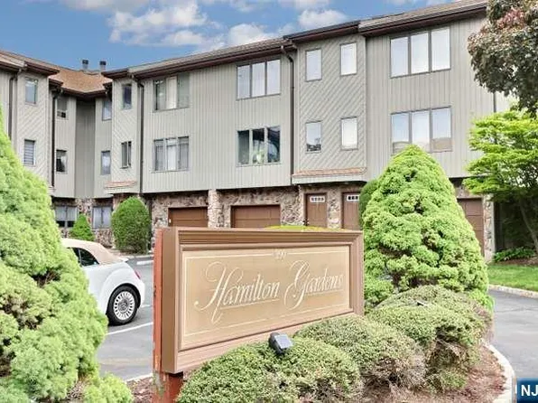 290 Hamilton Pl APT 4, Hackensack, NJ 07601
