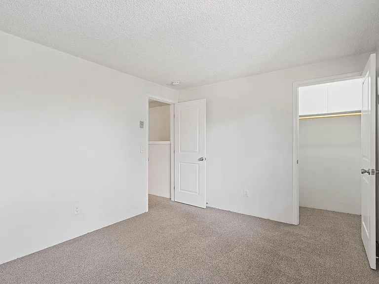 2730-2734 SE Alder St #2732 — Photo 22