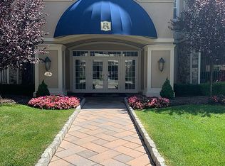 3107 Harcourt Rd #434, Clifton, NJ 07013