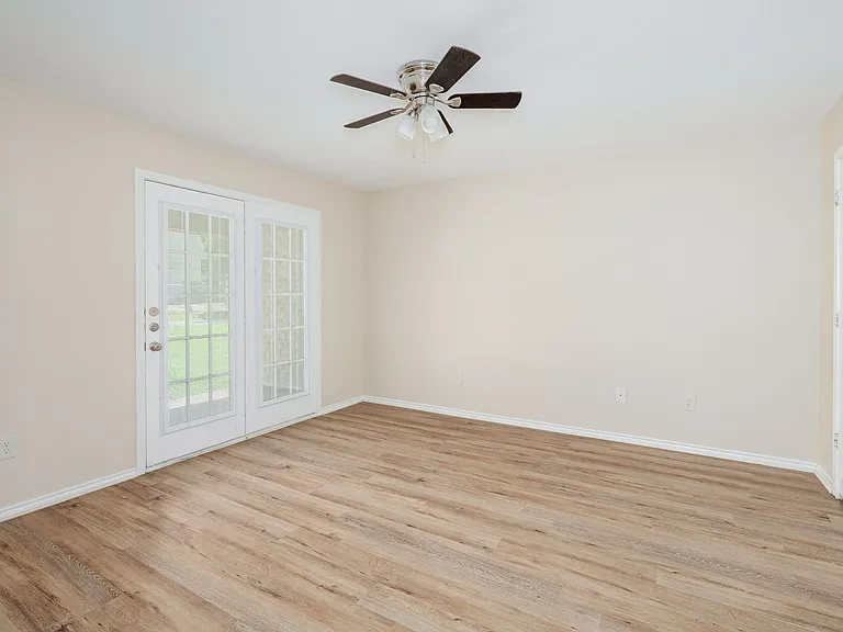1803 Park Pl — Photo 8
