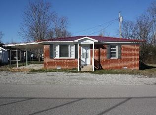 624 Green River Dr, Waynesboro, TN 38485