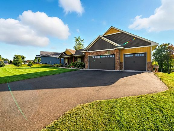 3rd image of 563 Elins Lake Rd SE