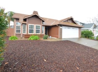 5330 Laguna Park Dr, Elk Grove, CA