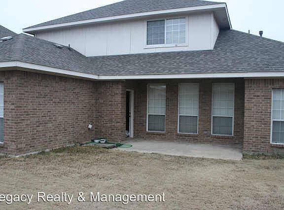 4th image of 1415 Landsford Dr