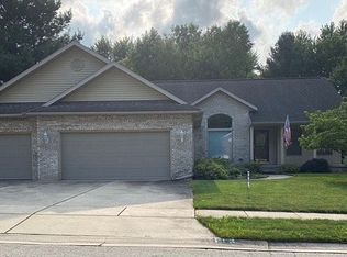 113 S 5th St, Riverton, IL