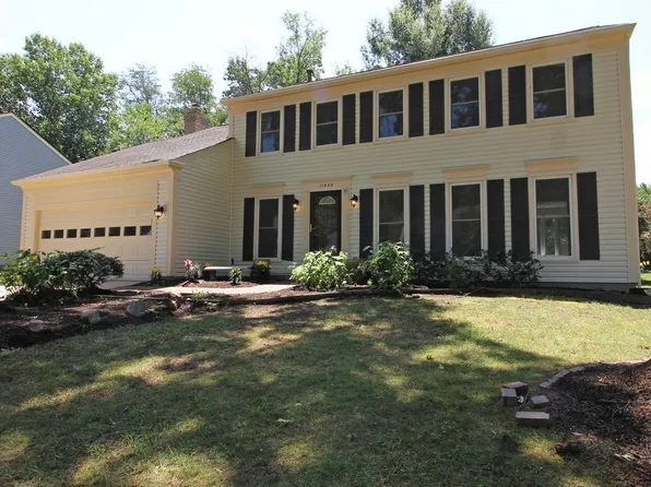 11448 Oak Leaf Dr, Silver Spring, MD 20901