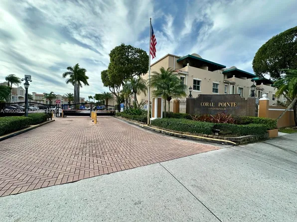 8675 NW 5th Ter, Miami, FL