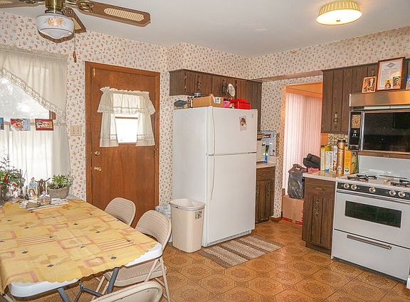 4th image of 12549 S Mansfield St