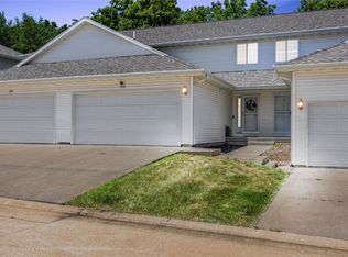 3543 Stoney Point Rd SW, Cedar Rapids, IA 52404